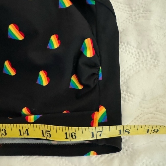 Sirena Brand Black Bikini/Tankini Top with rainbow Hearts High Neck Size 2XL - Picture 9 of 9